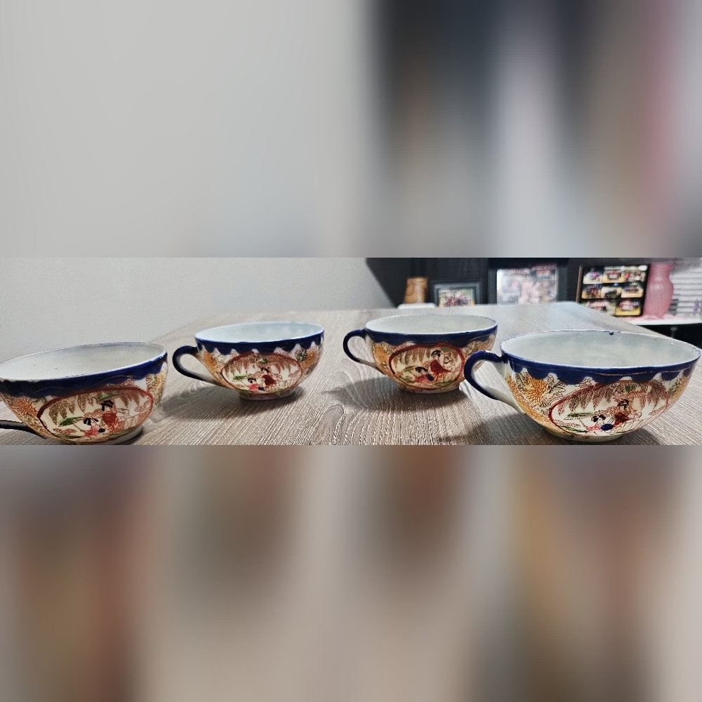 Antique Vintage Japanese Kutani Geisha eggshell porcelain teacups set of 4